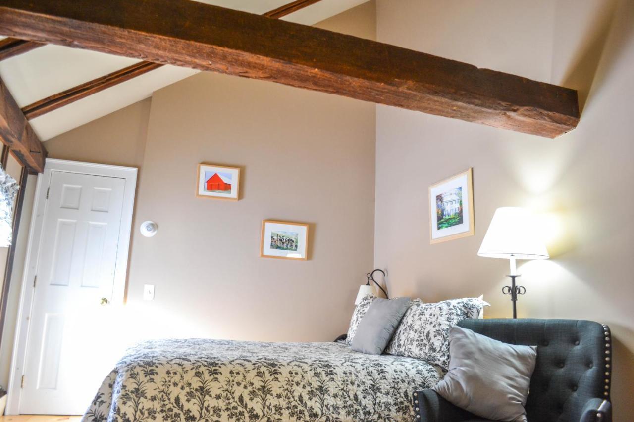 The At Marshland Farm Inn